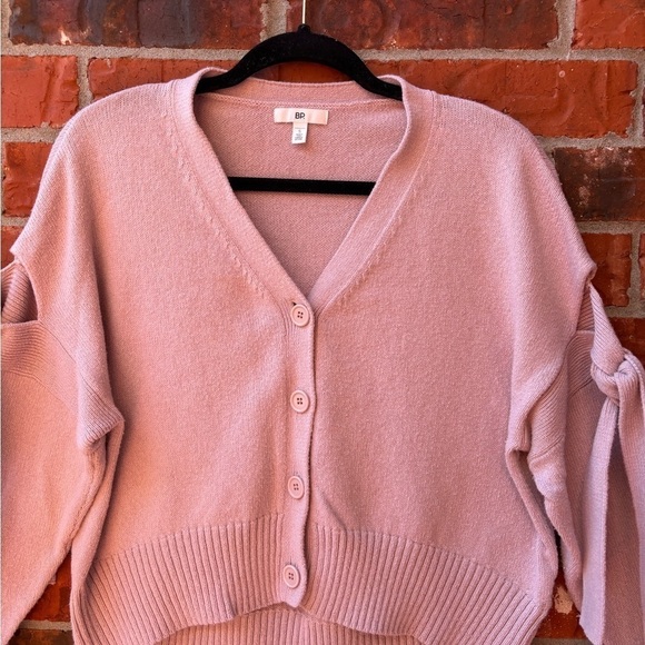 BP Womens Small Blush Pink Cold Shoulder Tie Cropped Cardigan Hi Lo Sweater - Picture 2 of 9